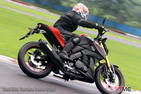 test-ride-yamaha-Xabre-6