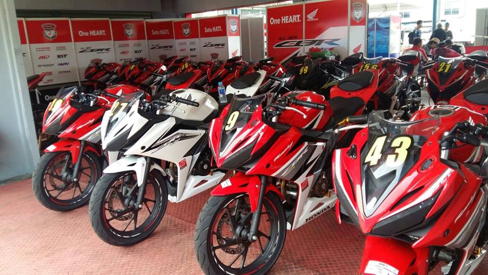 CBR150R-HRS-2