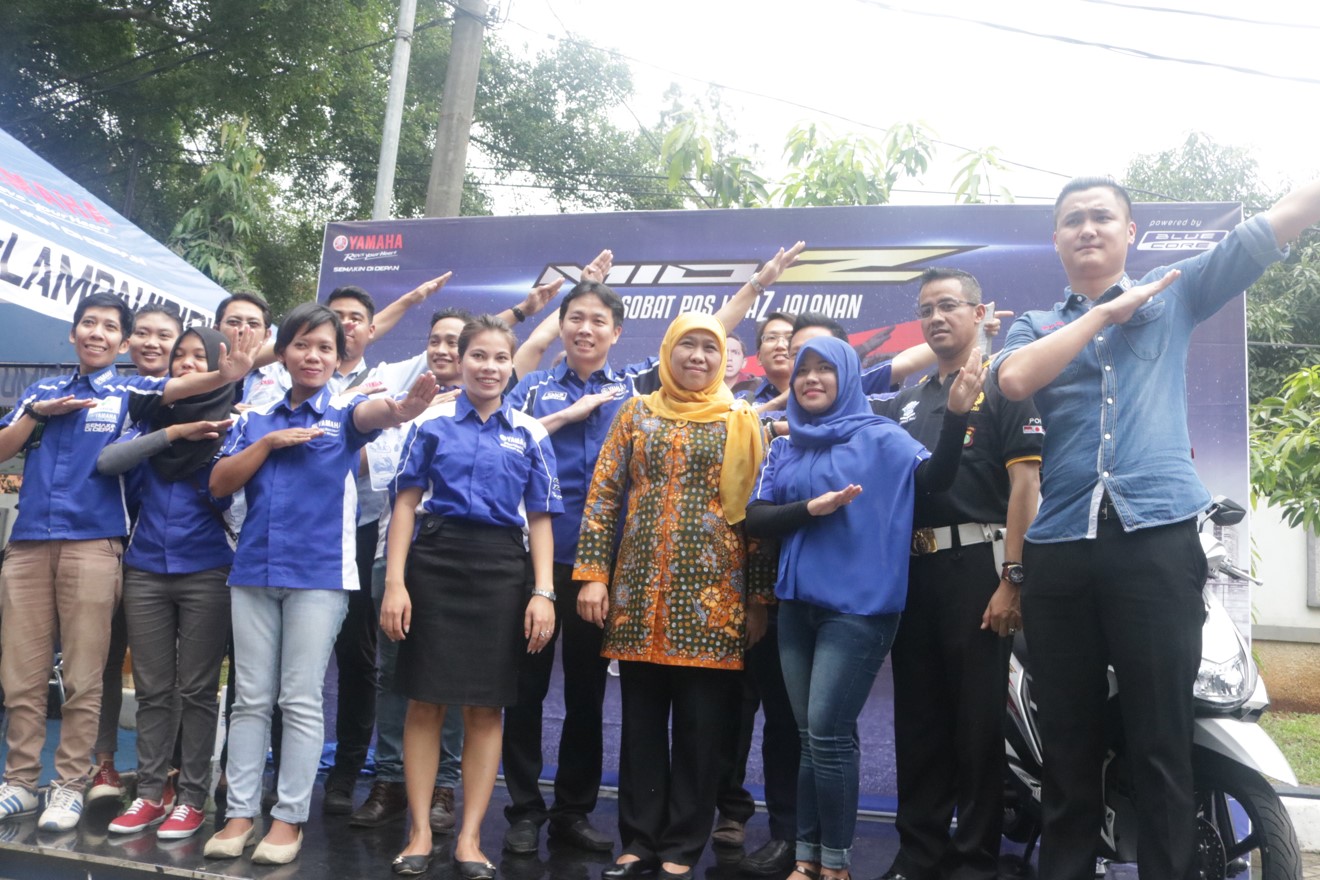 Menteri Sosial RI Khofifah Indar Parawansa hadir dalam pelaksanaan tes uji SIM C dengan Mio Z dan mini launching Mio Z oleh Yamaha DDS Jakarta (4)