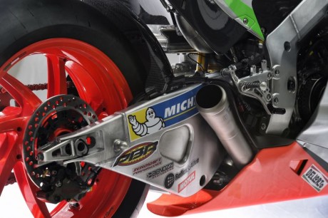 Web-49_Aprilia_RS-GP2016