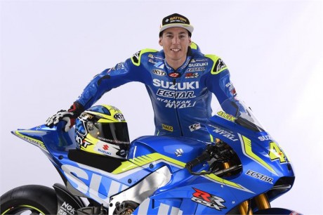 tse-photoshoot--aleix-espargaro37