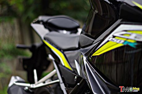 CBR-150R-Black-TMCBlog-004