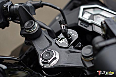 CBR-150R-Black-TMCBlog-018