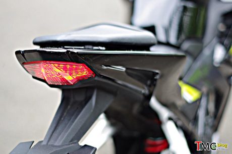 CBR-150R-Black-TMCBlog-030