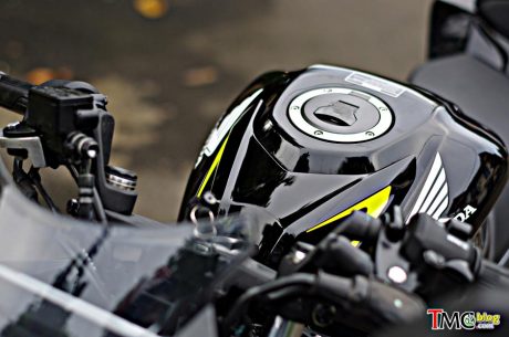 CBR-150R-Black-TMCBlog-082