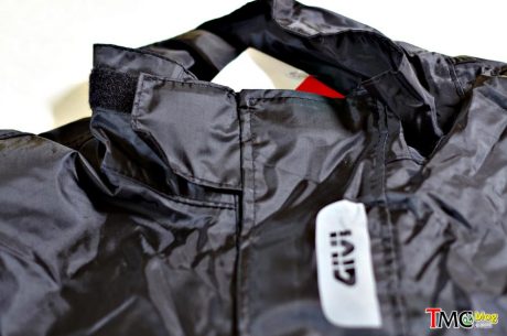 Jaket-Hujan-GIVI-007