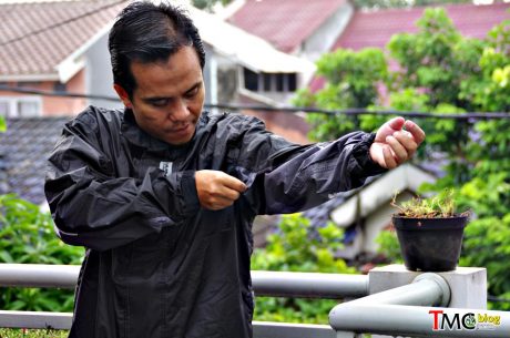 Jaket-Hujan-GIVI-032