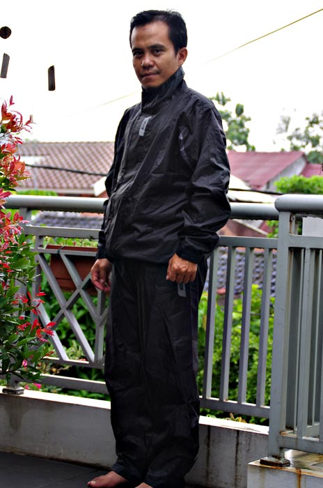 Jaket-Hujan-GIVI-042