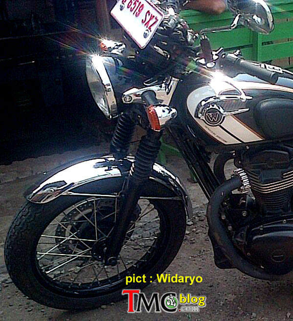 Spied-W800-1