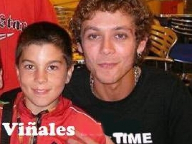 vinales-semasa-kecil-kiri-dan-valentino-rossi