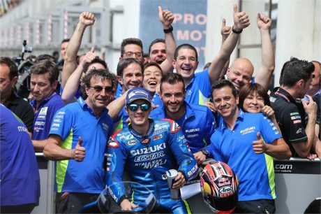 vinales-win2