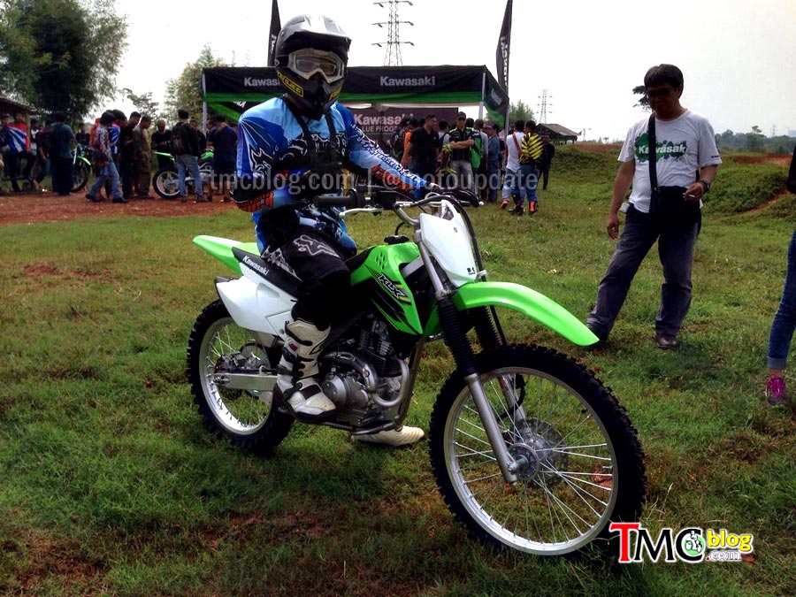 New-KLX150-032