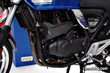 SYM-SB300-003