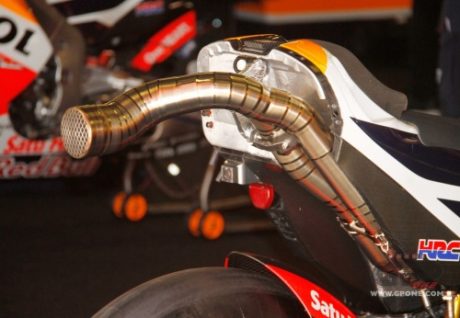 honda_exaust03