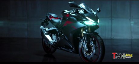 CBR250RR-18