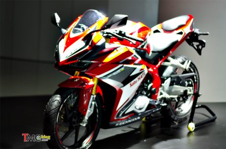 CBR250RR-24