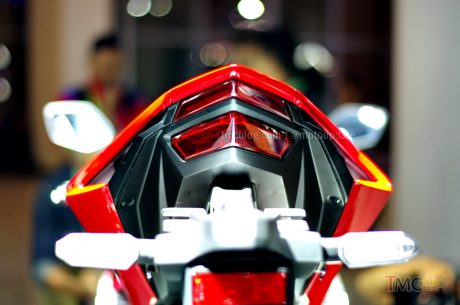 honda-cbr-250-rr-039-tmcblo