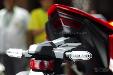 honda-cbr-250-rr-040-tmcblo