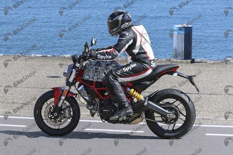 740Ducati Monster 821 facelift 03