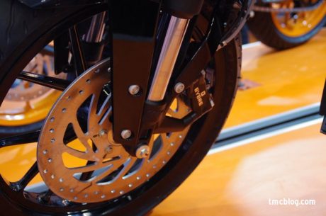 KTM-DUKE-200-2016-08
