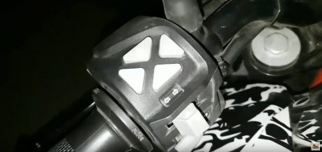 2017-ktm-duke-390-12