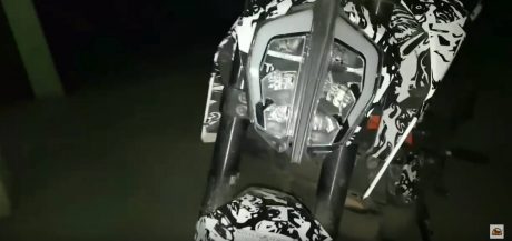 2017-ktm-duke-390-7