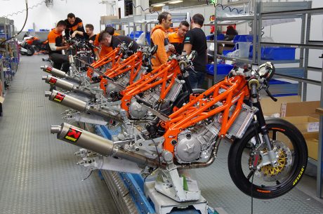 00-moto3