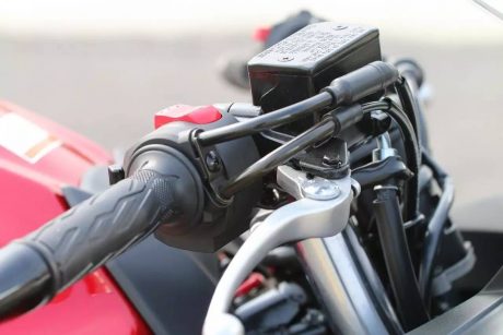 gsx-250r-china-14