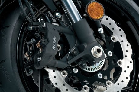 gsx-s-750-1