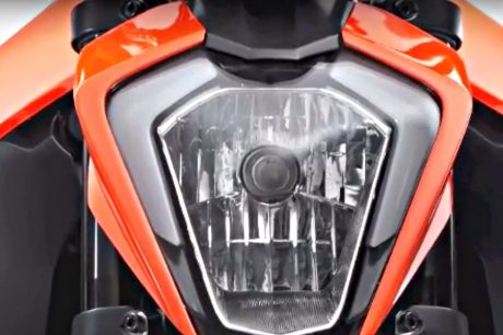 2017-ktm-250-duke-8