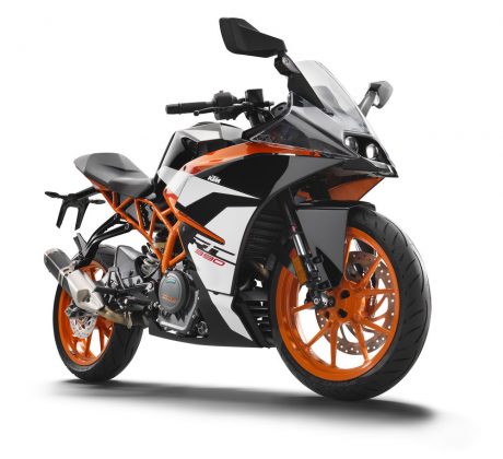 2017-ktm-rc-390-1