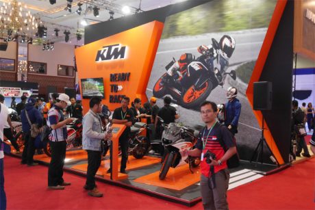 ktm-booth