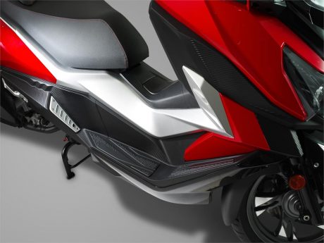 sym-cruisym-8