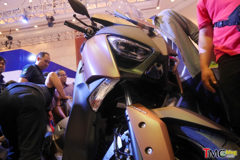 yamaha-xmax-aerox-tricity-002