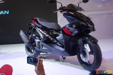yamaha-xmax-aerox-tricity-011
