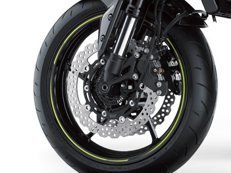 kawasaki-2017-z900-18a
