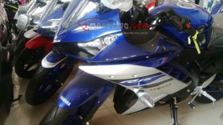 yzf-r15-custom-special-edition-macantua-com_