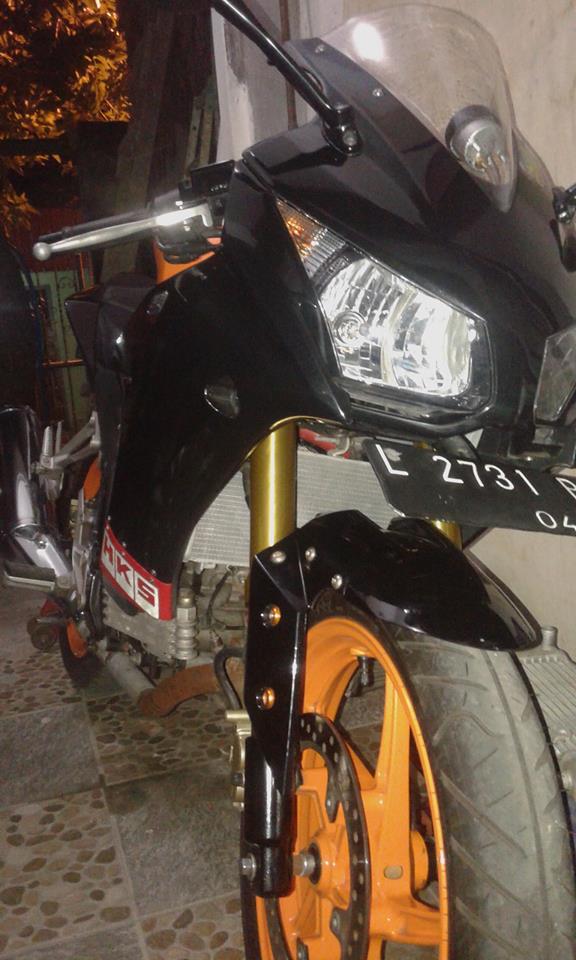 cbr150r-usd-xabre-1