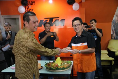 img-20161210-wa0014