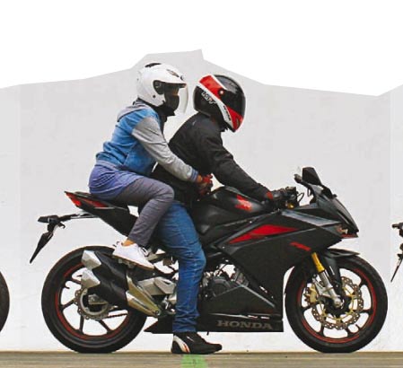 boncengan-cbr250rr