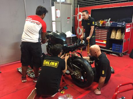pict : ohlins Indonesia