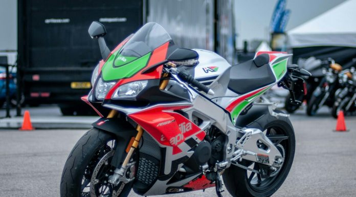 Aprilia rsv4 rf le 2018
