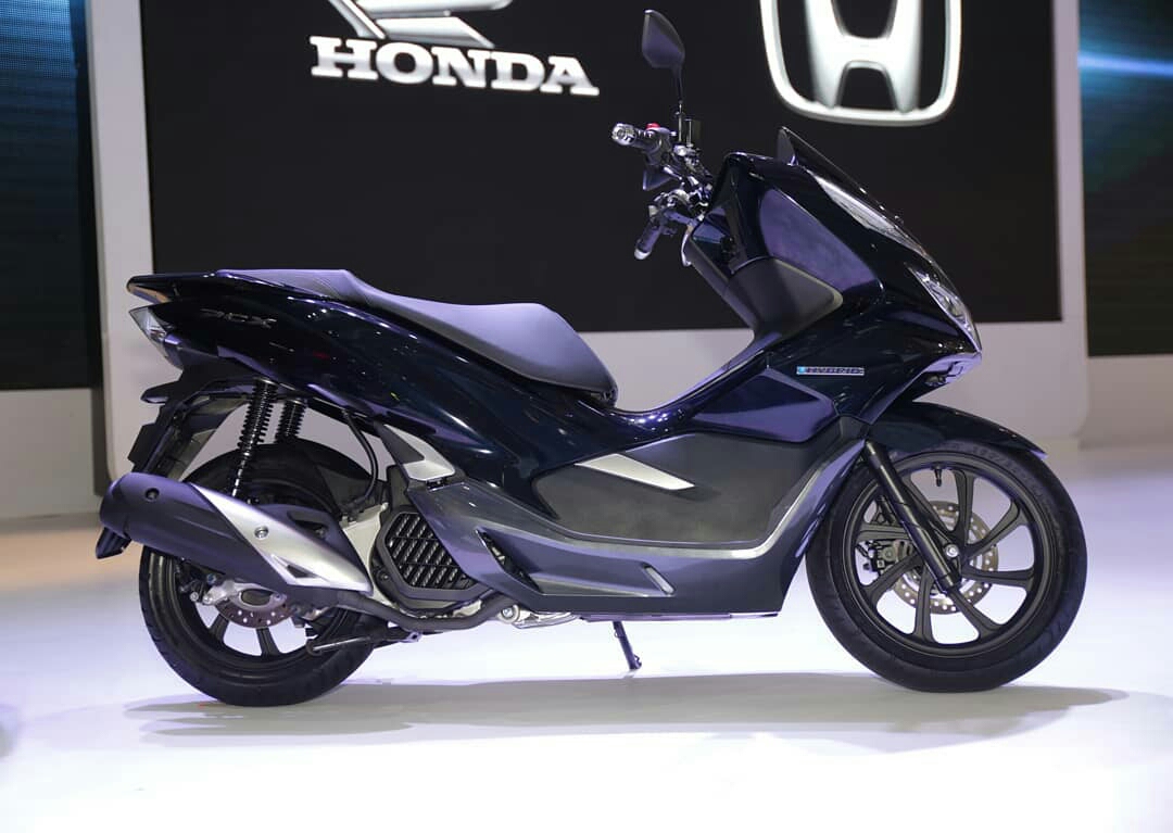 PCX Hybrid