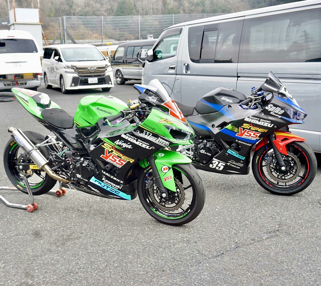 Inspirasi Modifikasi Kawasaki New Ninja 250 Road Race ‘Generik’