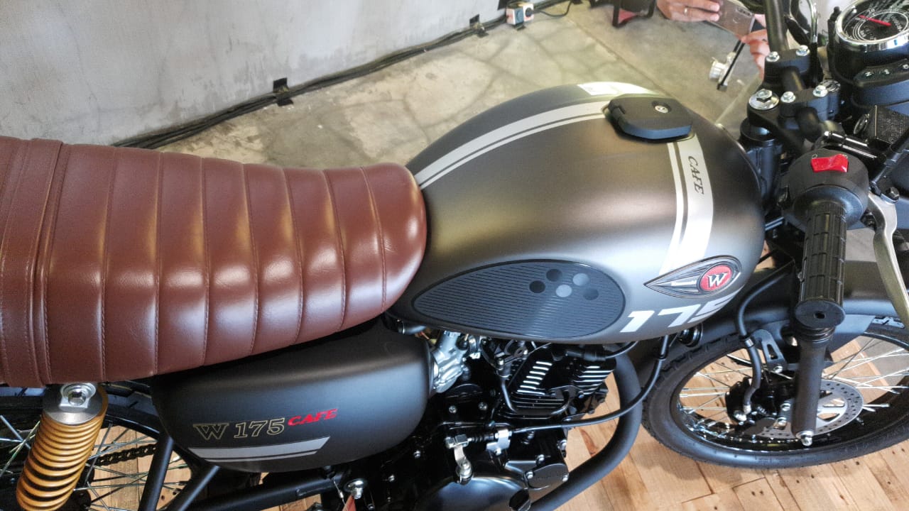 W175 Cafe