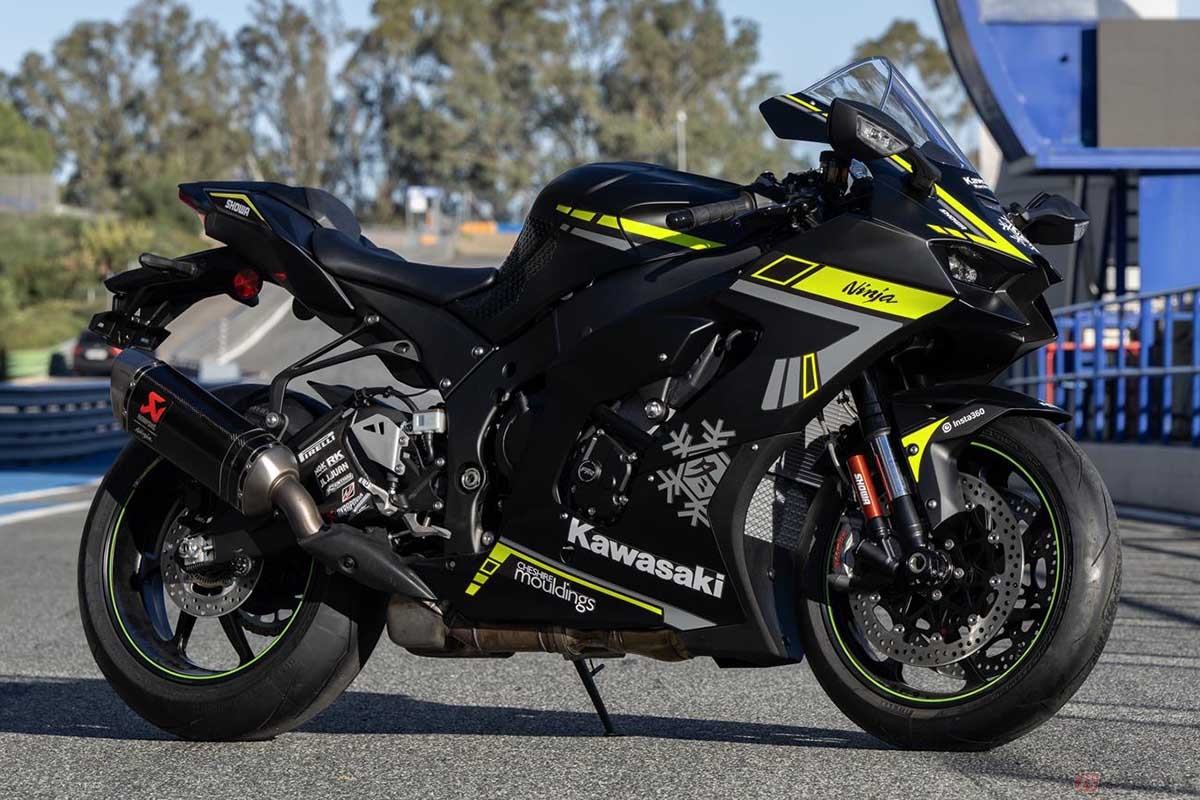 Kawasaki rilis Versi Sangat terbatas Ninja ZX-10RR Winter Test