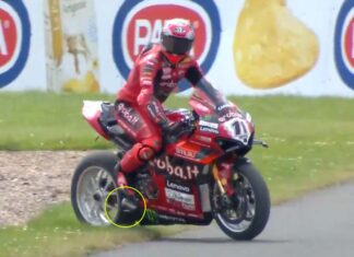Ducati Panigale V4R Peroleh Knalpot Pendek Baru di WSBK Inggris 2024