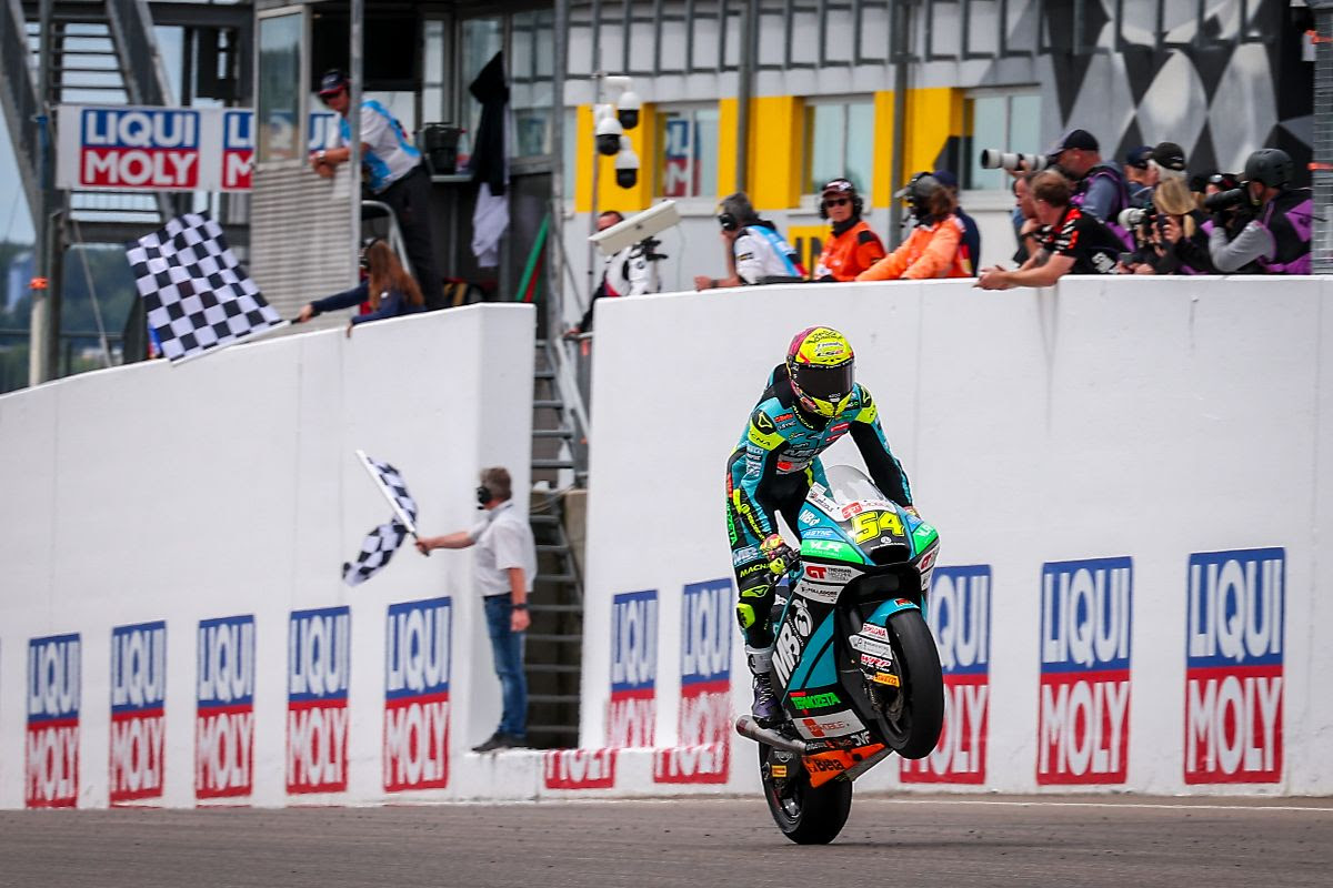 Boscoscuro Berpotensi Kawinkan Gelar Juara Konstruktor & Pembalap Moto2 Tahun 2024