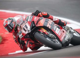 Bulega Raih Pole Position WSBK Finale Jerez 2024 . . Toprak Grid 2