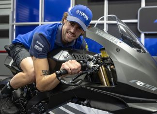 Yamaha Pakai R9 di Supersport 2025 dengan Stefano Manzi